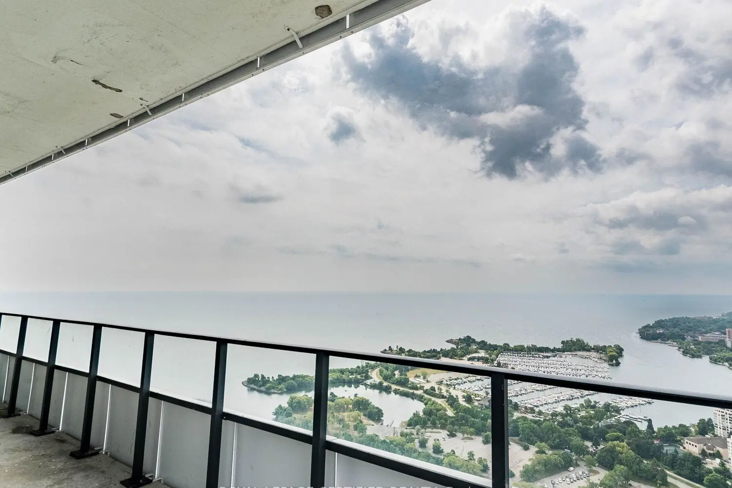 Additional image 13 of 20 Shore Breeze Drive 4701