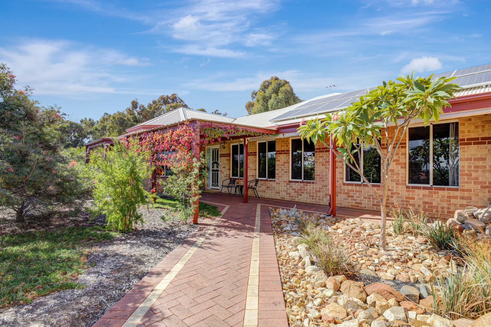 Additional image 3 of 220 Viveash Road, Swan View WA 6056