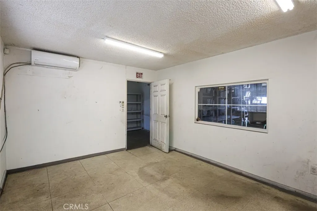 Additional image 10 of 444 Oak Street, San Bernardino, CA 92401