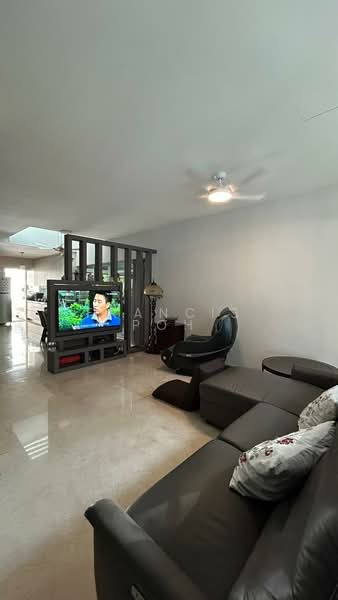 Additional image 2 of Cheap District 23 Freehold Landed for Sale!