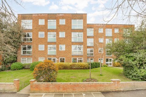 Waldegrave Park, Strawberry Hill TW1