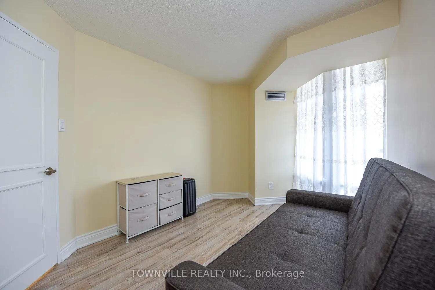 Additional image 11 of 1101 Steeles Avenue