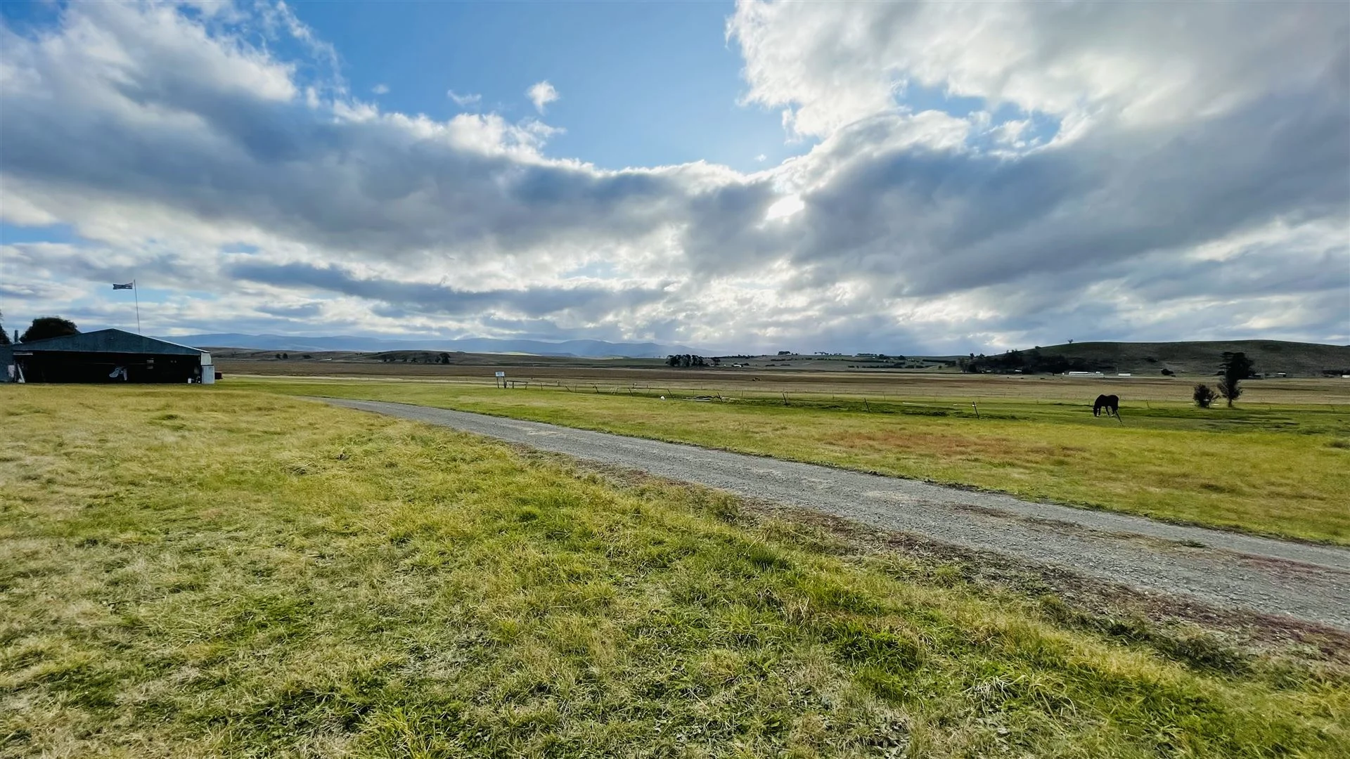 8 Jack Street, Benambra VIC 3900