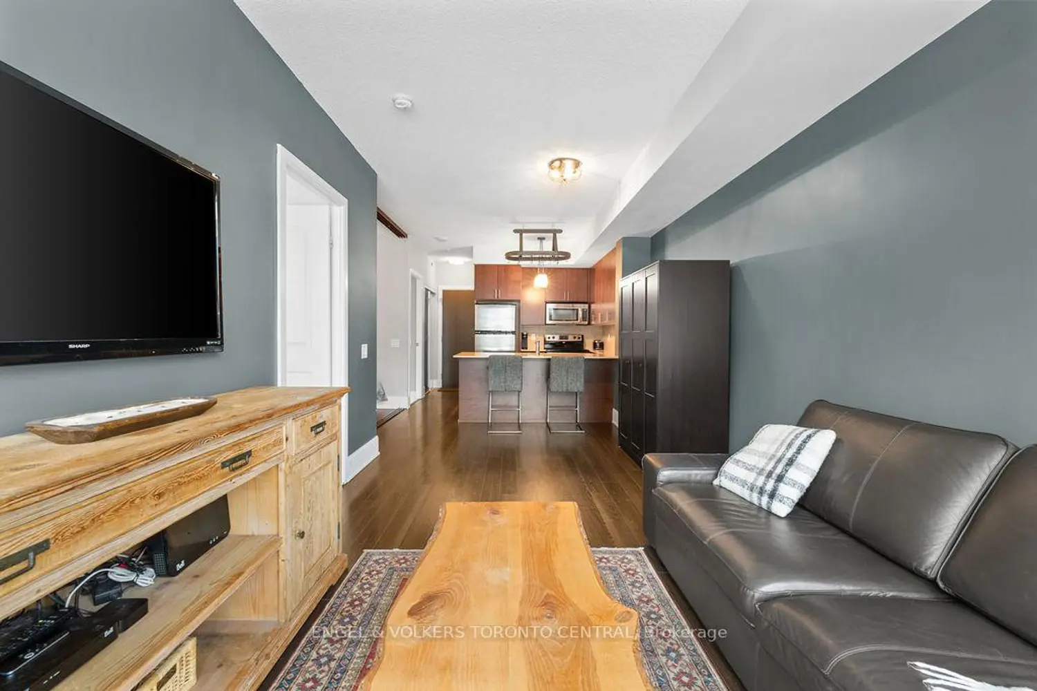 Additional image 10 of 560 Front Street 621