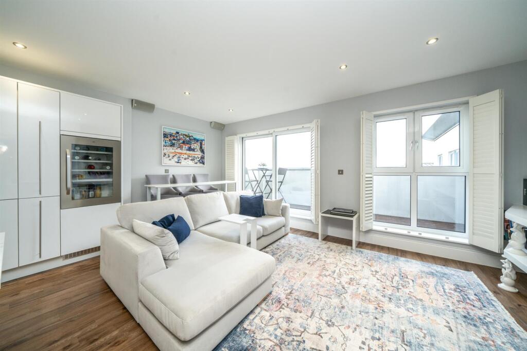 Charrington Place, St. Albans