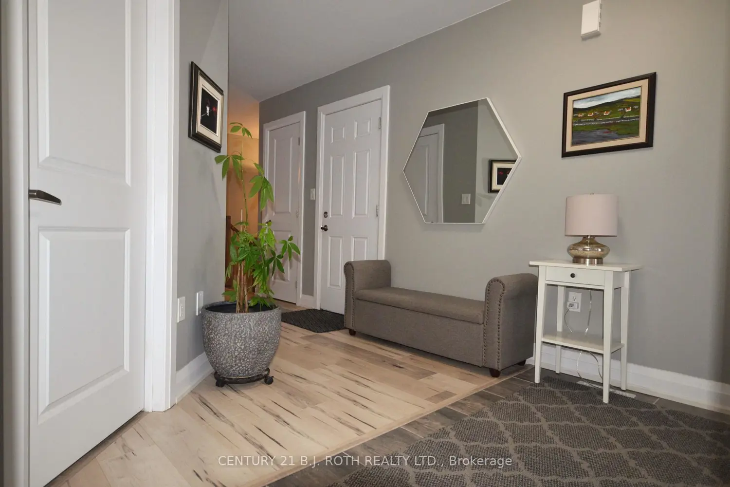 Additional image 12 of 8 Revol Road