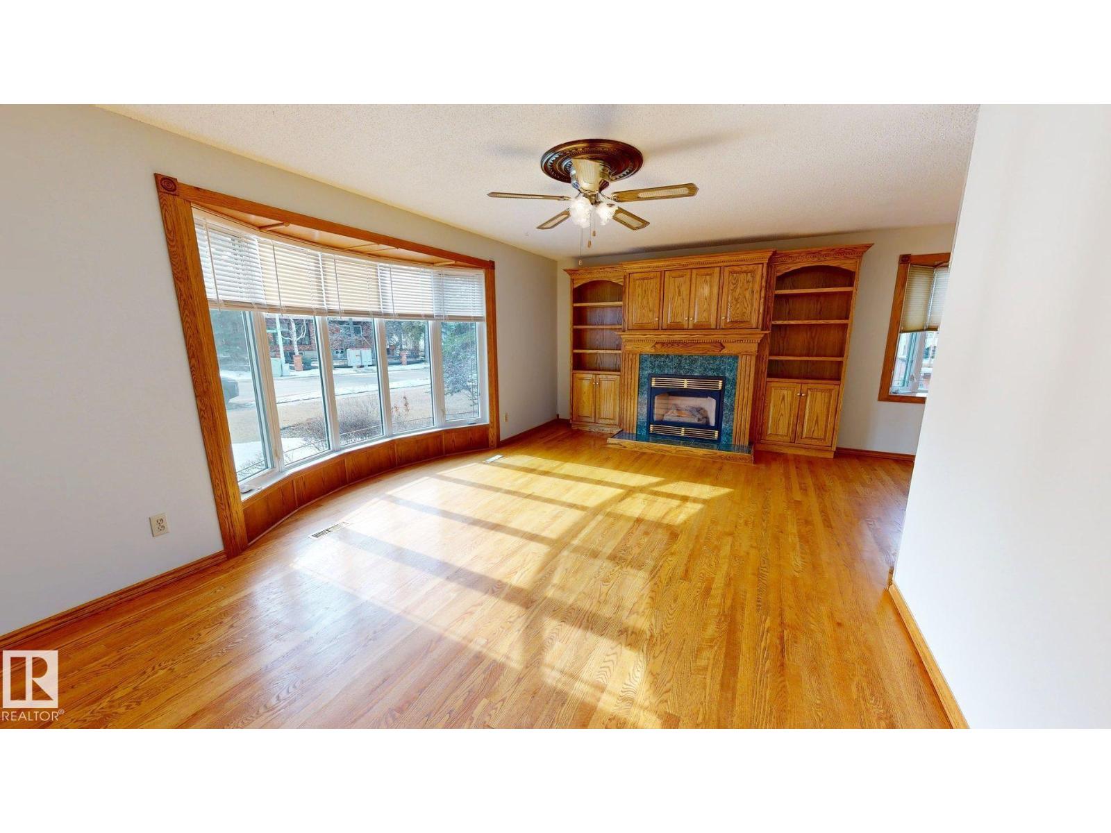 Additional image 4 of 363 Richfield Road NW, Edmonton, AB, T6K0K7