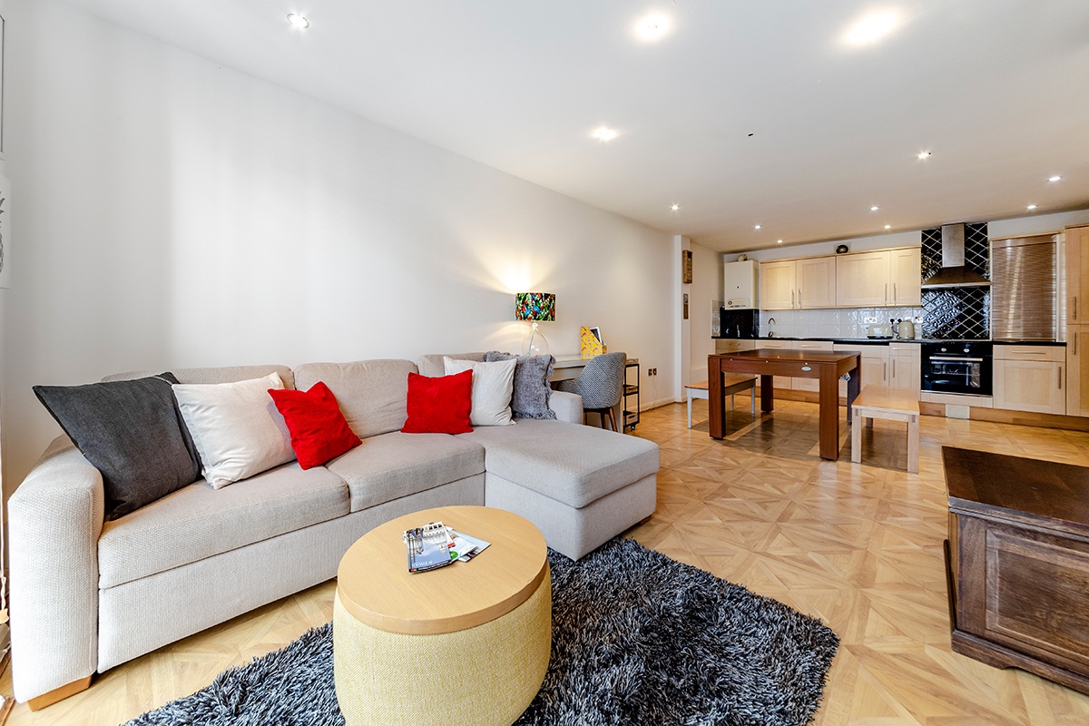 Additional image 7 of 2 Bed Flat, Royal Mint Street, E1, N1 7GU