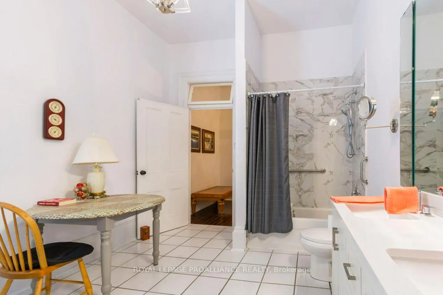 Additional image 12 of 233 John Street 5