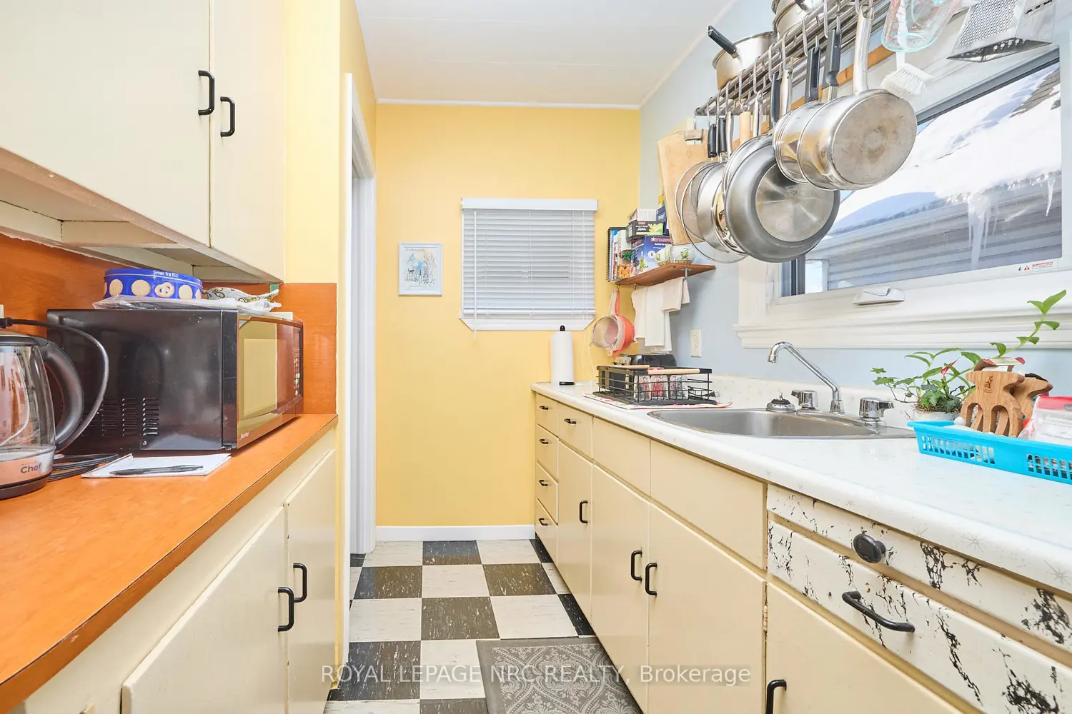 Additional image 3 of 218 Carlton Street