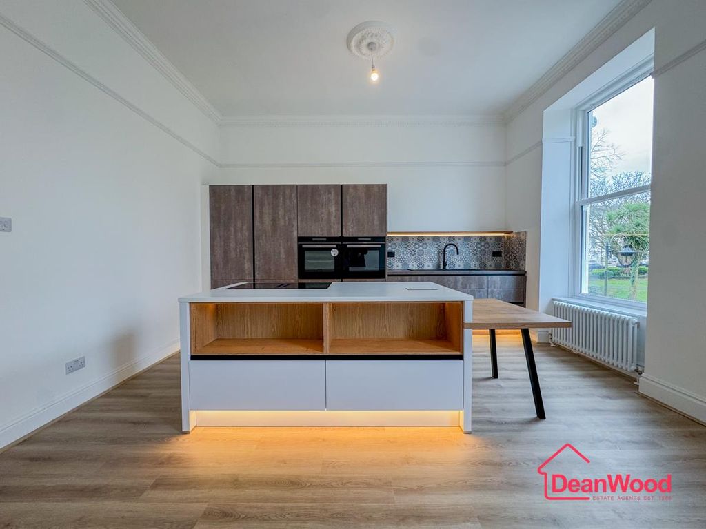 Additional image 7 of 2 bed flat for saleApartment 2, 18 Derby Square, Douglas, Isle Of Man IM1
