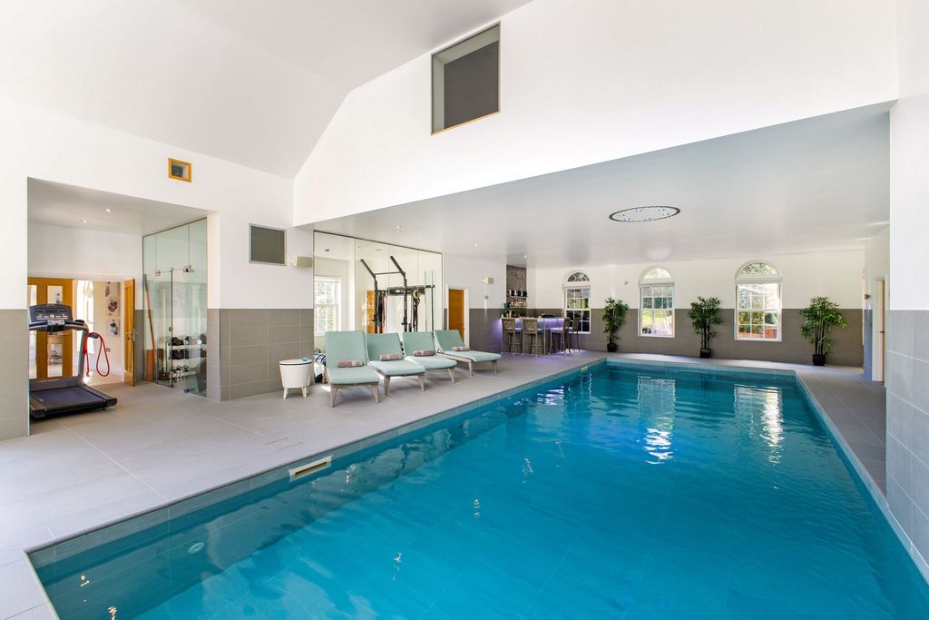 Additional image 16 of 8 bed detached house for saleOakfield Road, Harpenden AL5