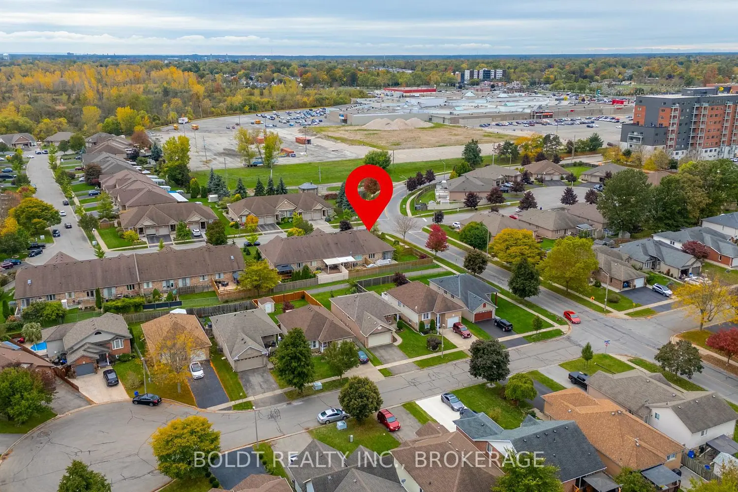 Additional image 17 of 8 Willowlanding Court