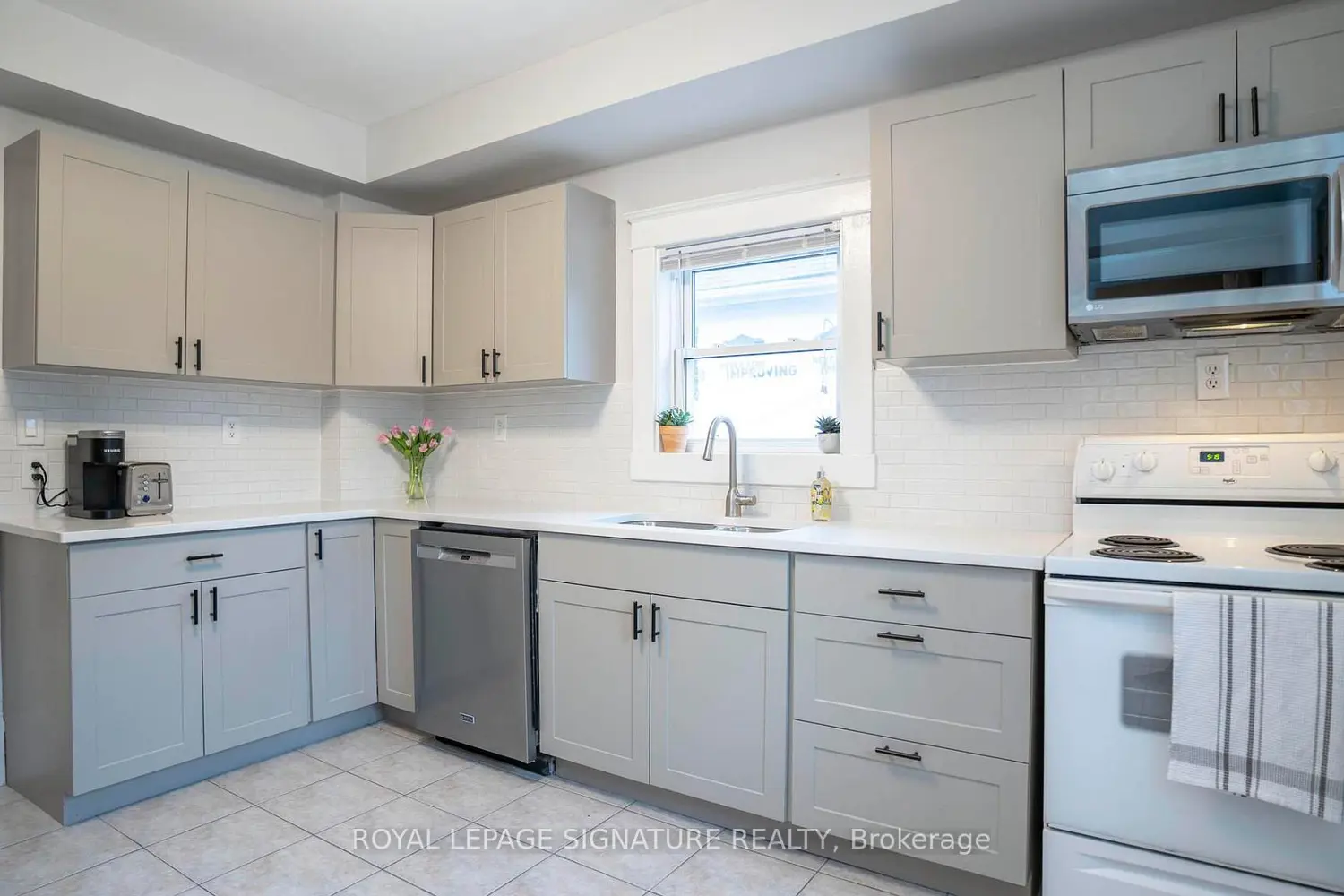 Additional image 5 of 2 Mcdonald Avenue