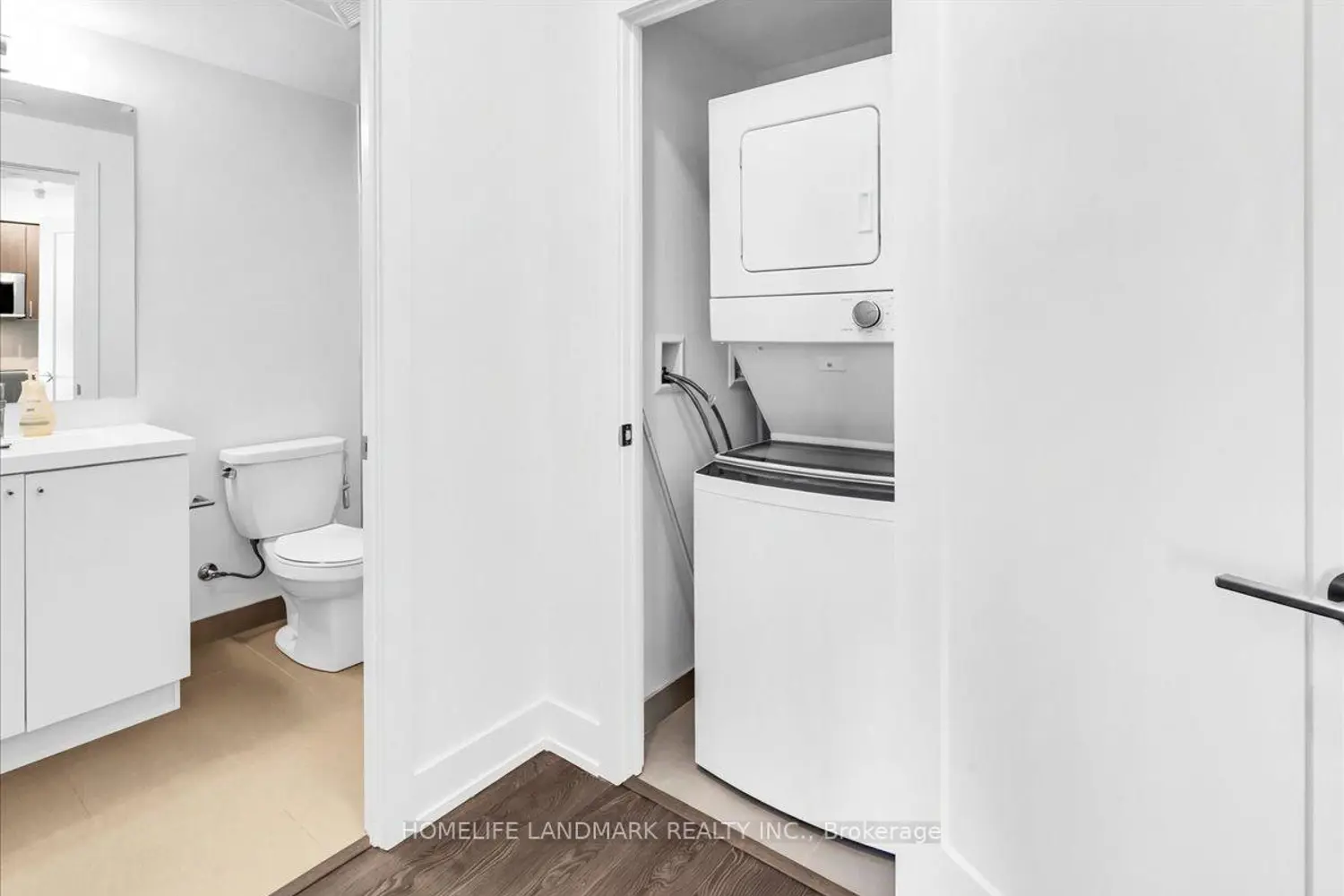 Additional image 10 of 2550 Simcoe Street 2011