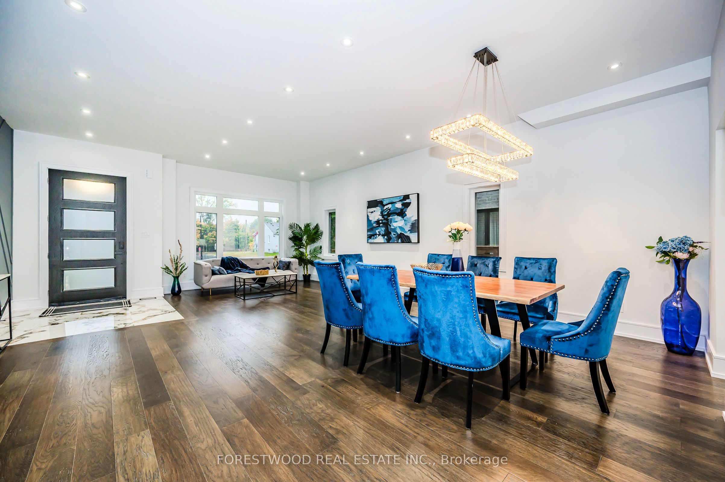 Additional image 3 of 193 Mateo Place, Mississauga, ON, L5A 2K4