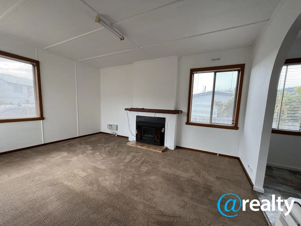 Additional image 5 of 1/4 Amundsen Crescent, Warrane TAS 7018