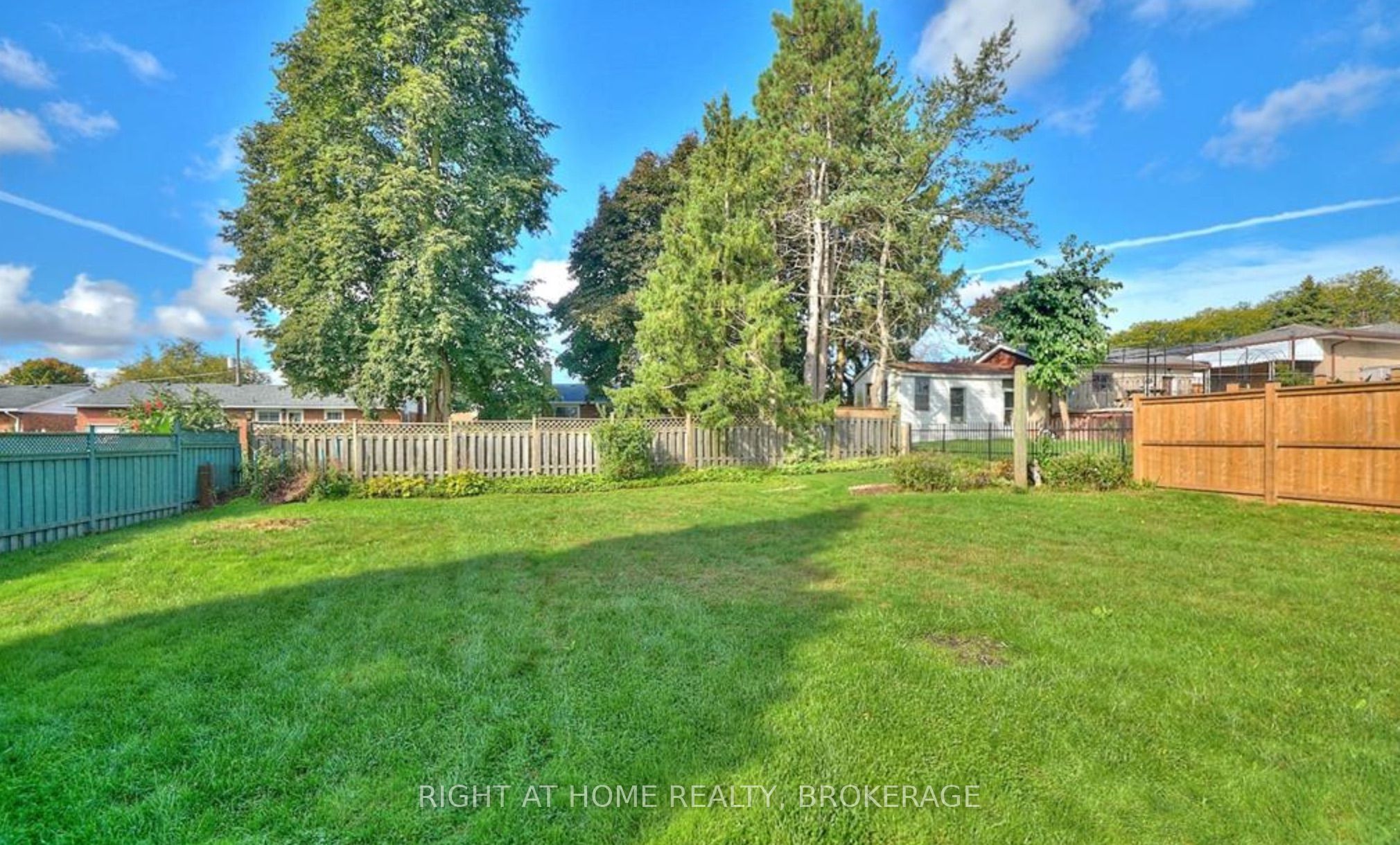 Additional image 3 of 4491 Elmwood Avenue, Niagara Falls, ON, L2E 6H1