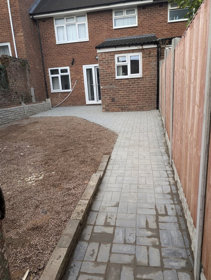 4 Bed Terraced House, Cadleigh Gardens, B17, N1 7GU