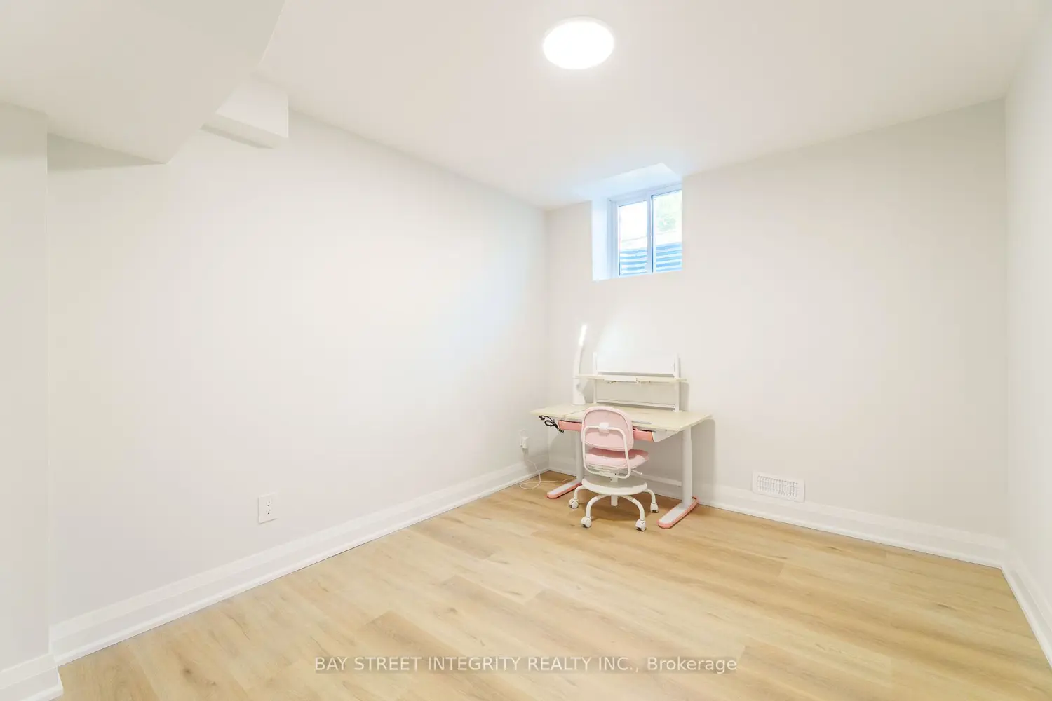 Additional image 16 of 2247 Rodick Road