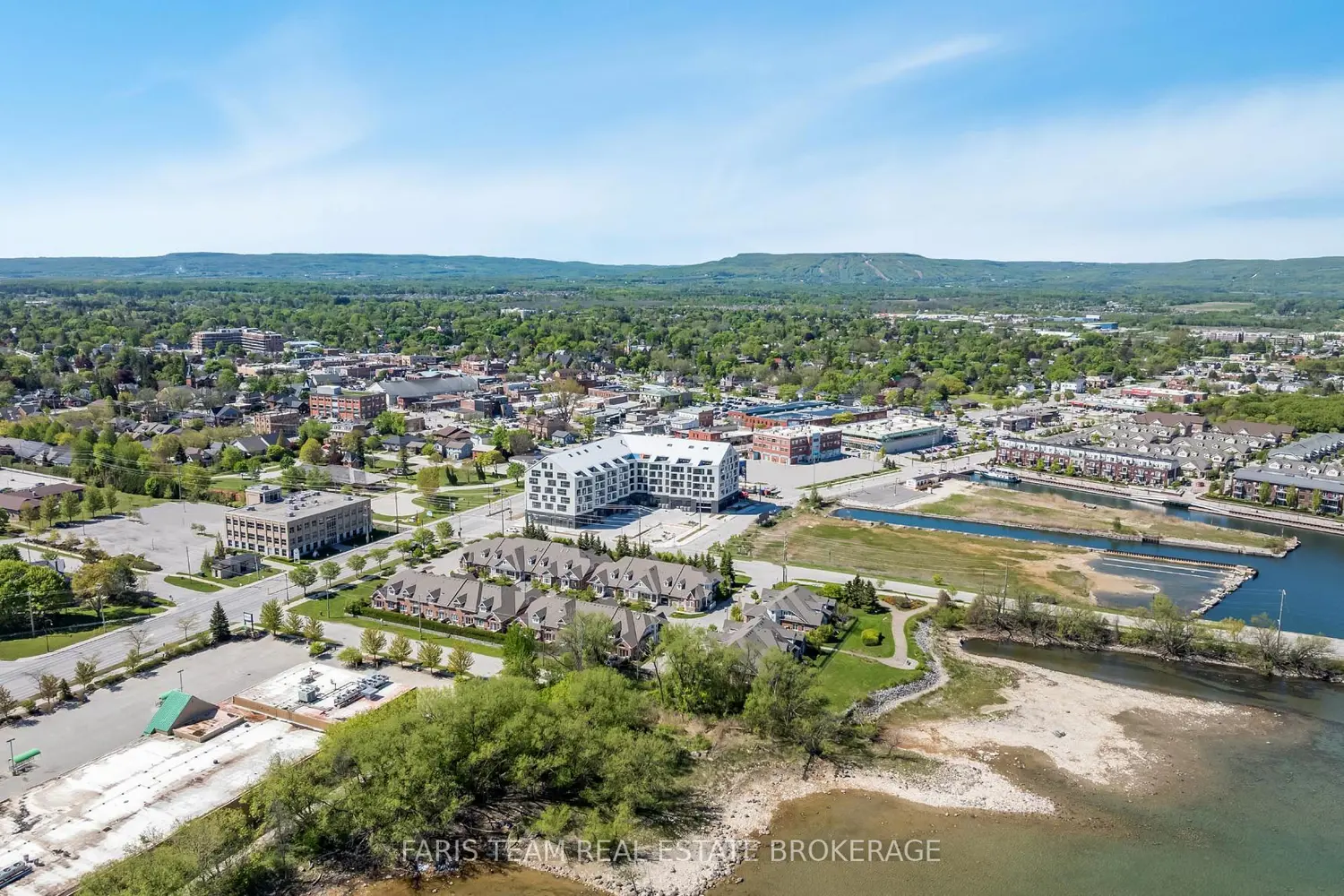 Additional image 18 of 31 Huron Street 209