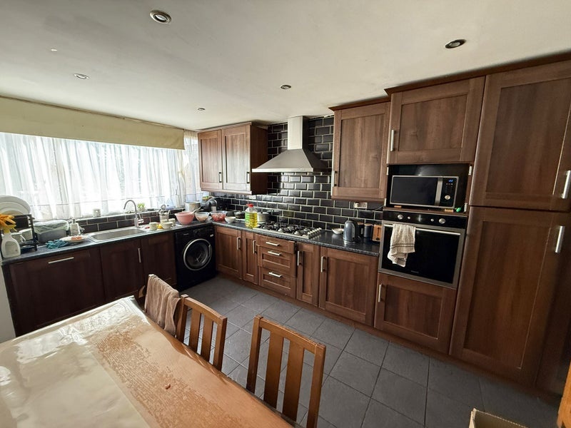 Additional image 5 of Room in a Shared House, Claylands Road, SW8, N1 7GU