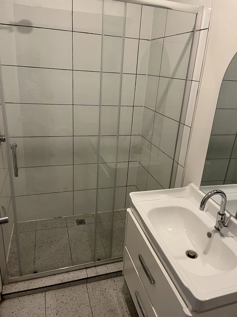 Additional image 6 of 67 Elgar Road, Burwood VIC 3125