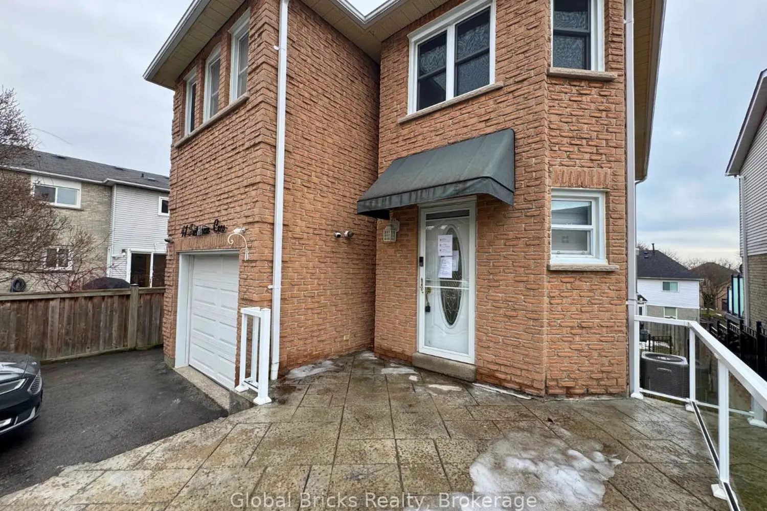 Additional image 3 of 41 Fieldview Crescent