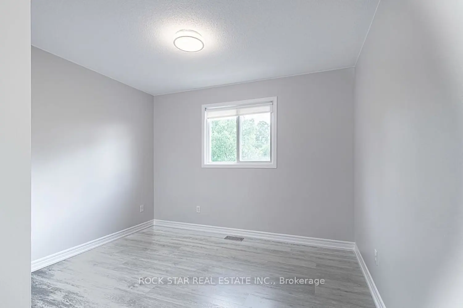 Additional image 14 of 9872 Florence Street