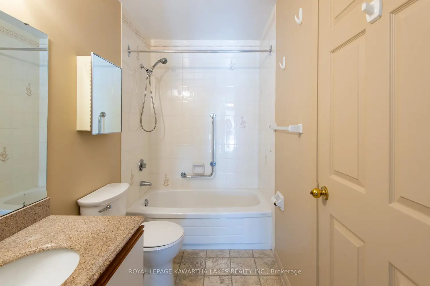 Additional image 14 of 2 Heritage Way 108