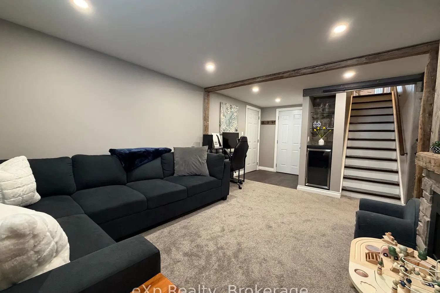 Additional image 16 of 13 Browns Avenue