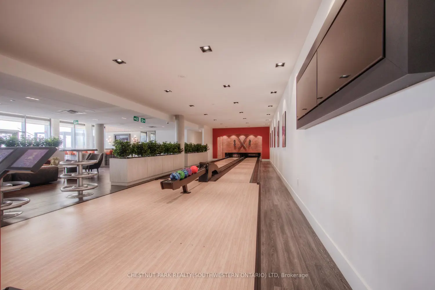 Additional image 8 of 15 Wellington Street 1704