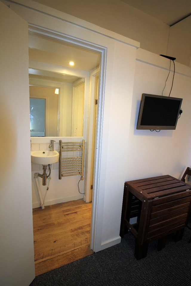 Additional image 17 of Studio Flat, Kennington Lane, SE11, N1 7GU