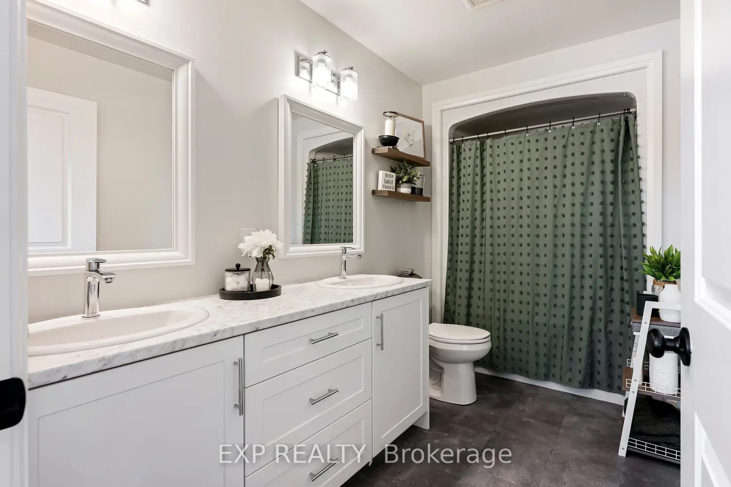 Additional image 13 of 745 Waterloo Street