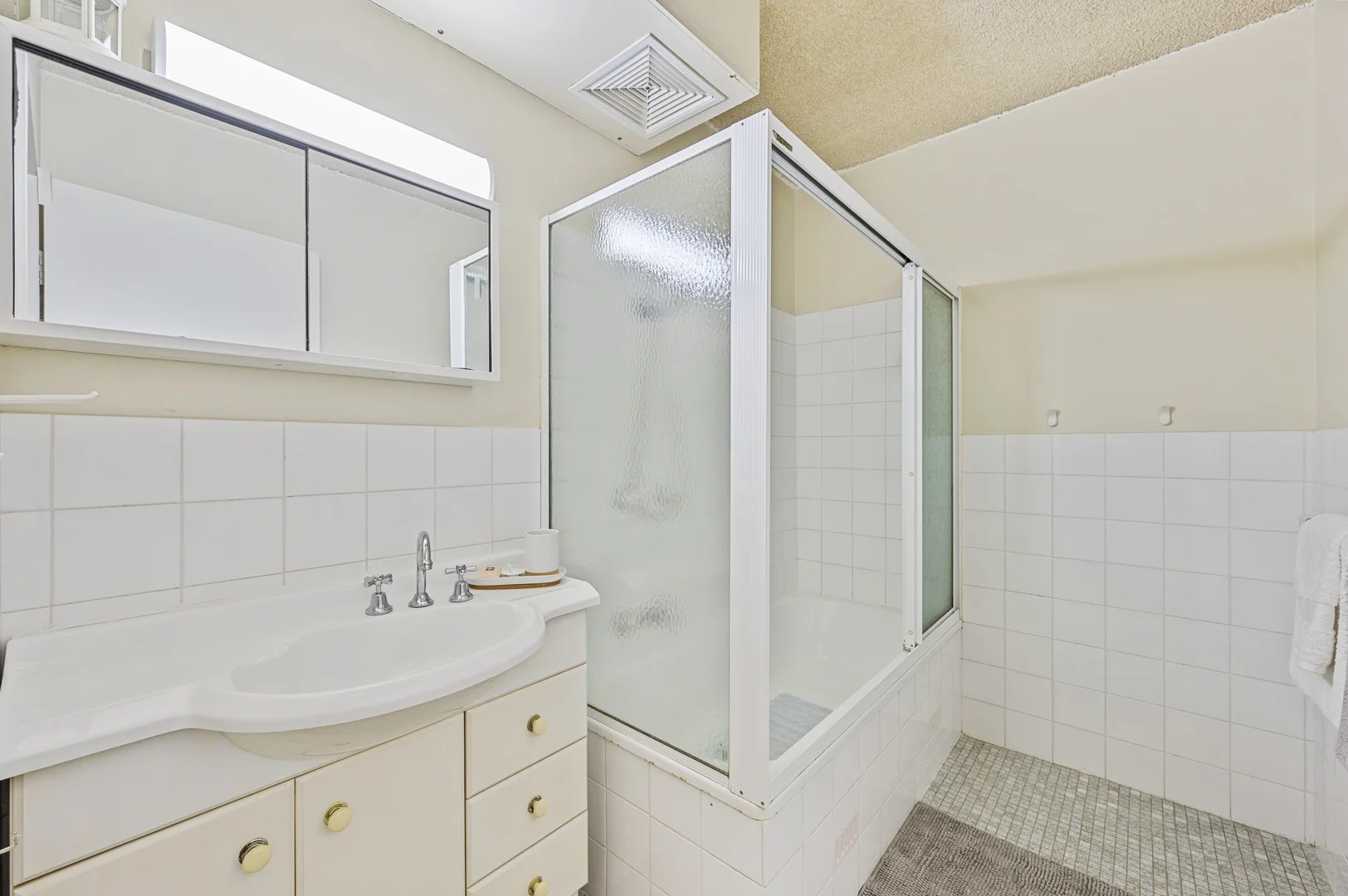 Additional image 10 of 8/230 Beach Road, Batehaven NSW 2536