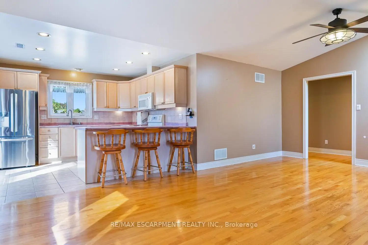 Additional image 7 of 2510 Donnavale Drive