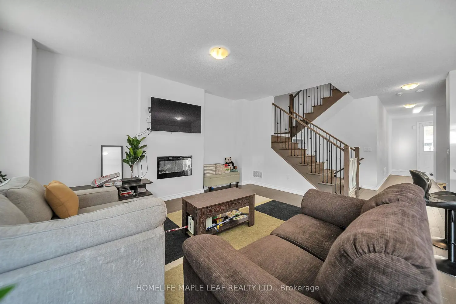 Additional image 12 of 32 Camino Real Drive