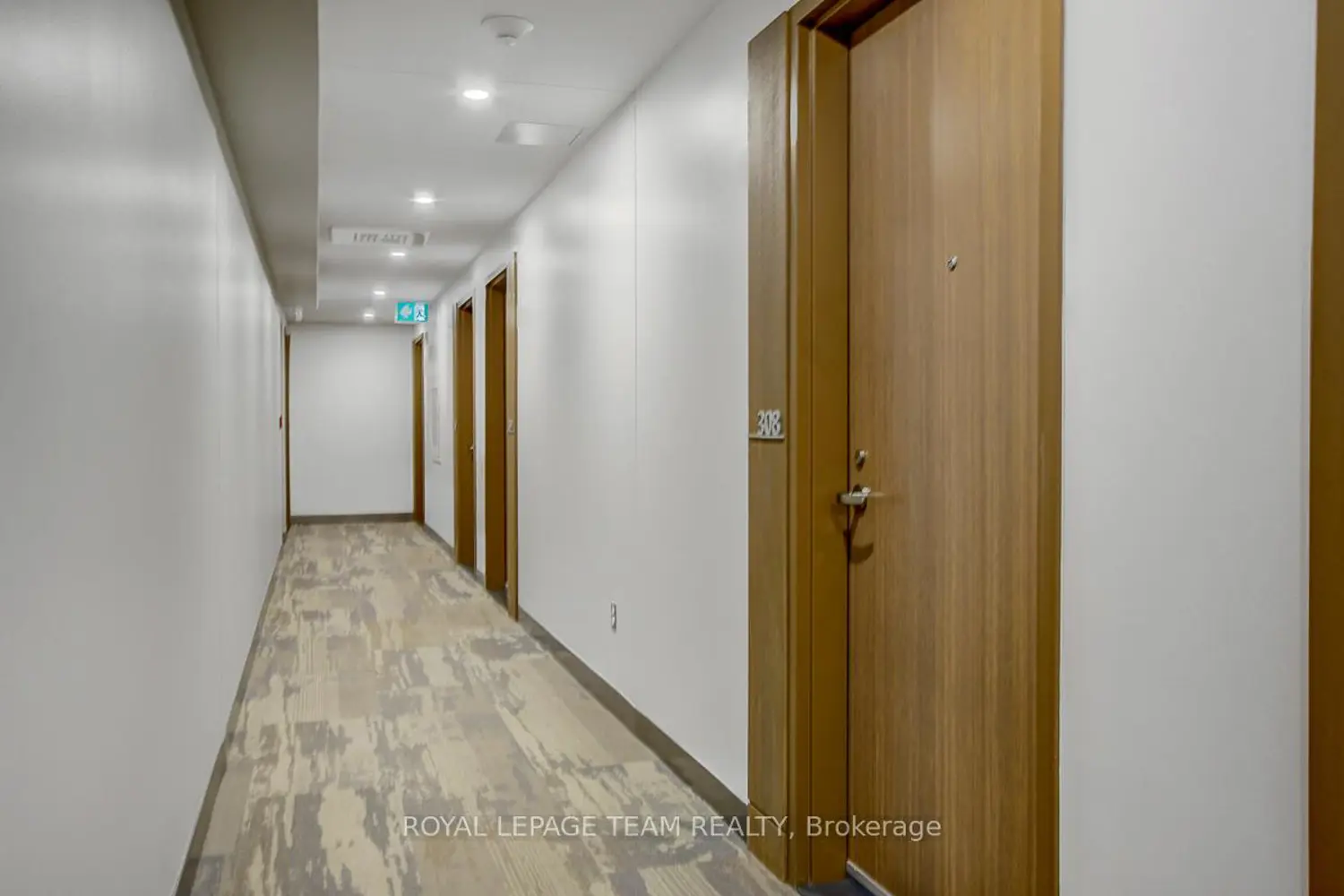 360 Deschatelets Avenue 308 photo 5