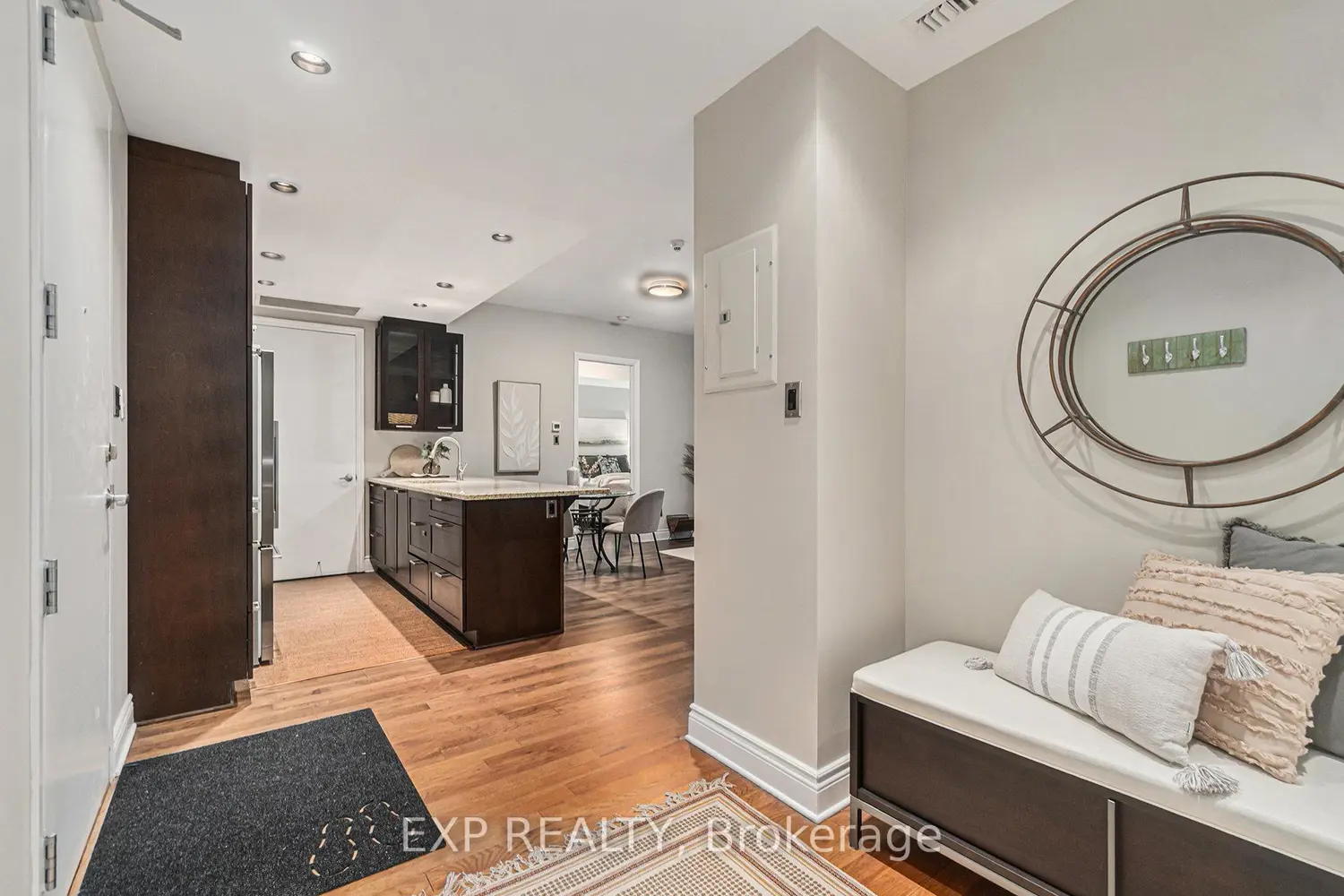 Additional image 2 of 327 Breezehill Avenue 403