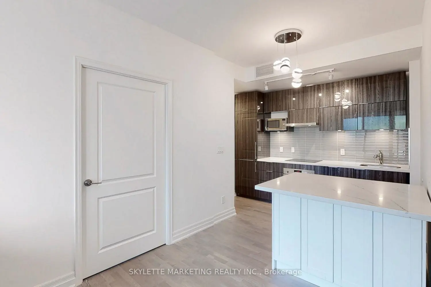 Additional image 4 of 10 Rouge Valley Drive 529A