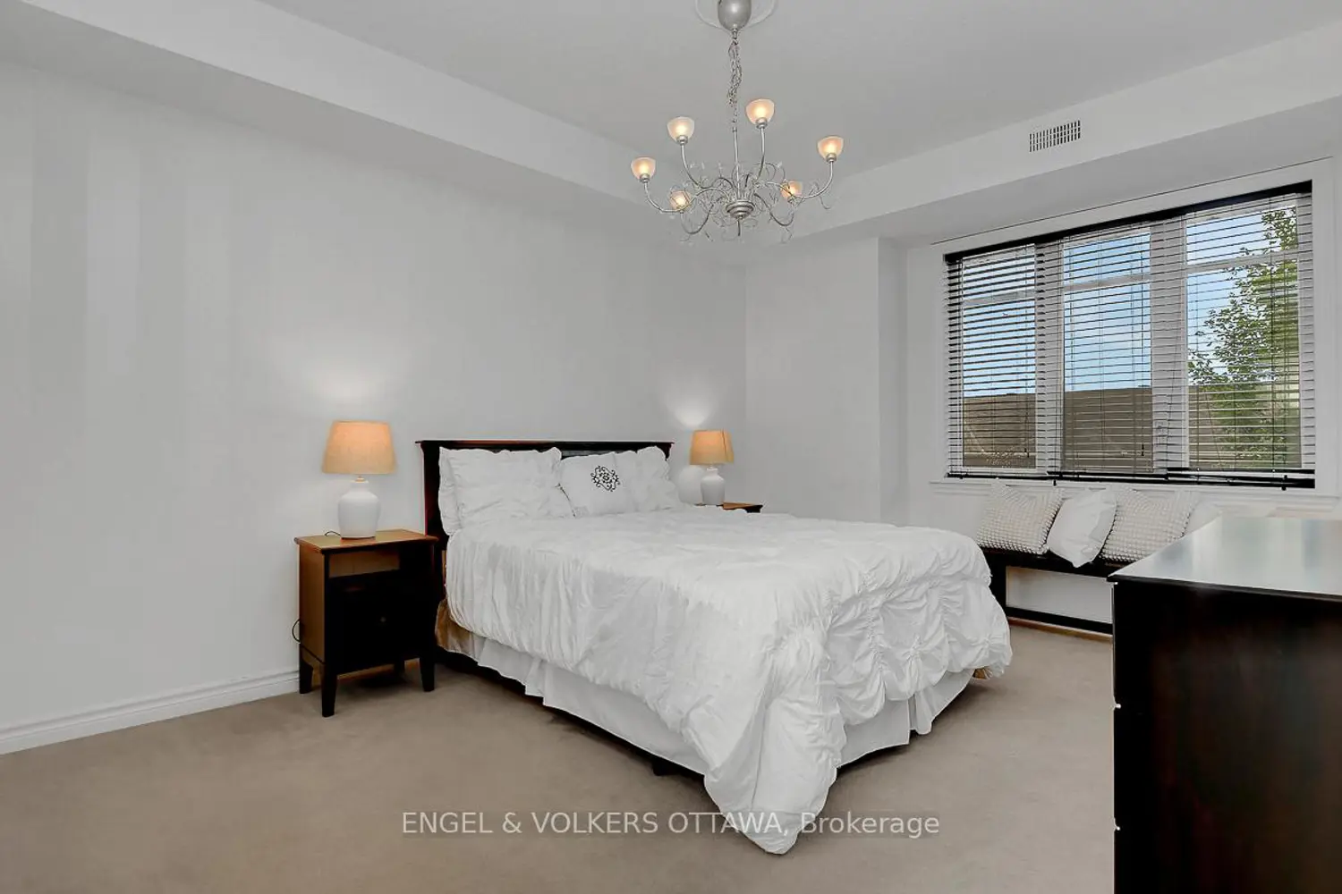 Additional image 15 of 188 Hornchurch Lane E