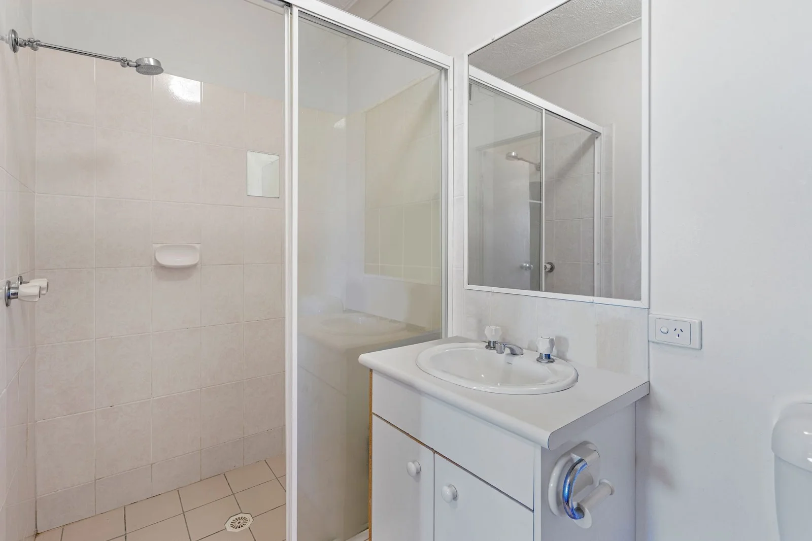 Additional image 13 of 41/12 Whiting Street, Labrador QLD 4215