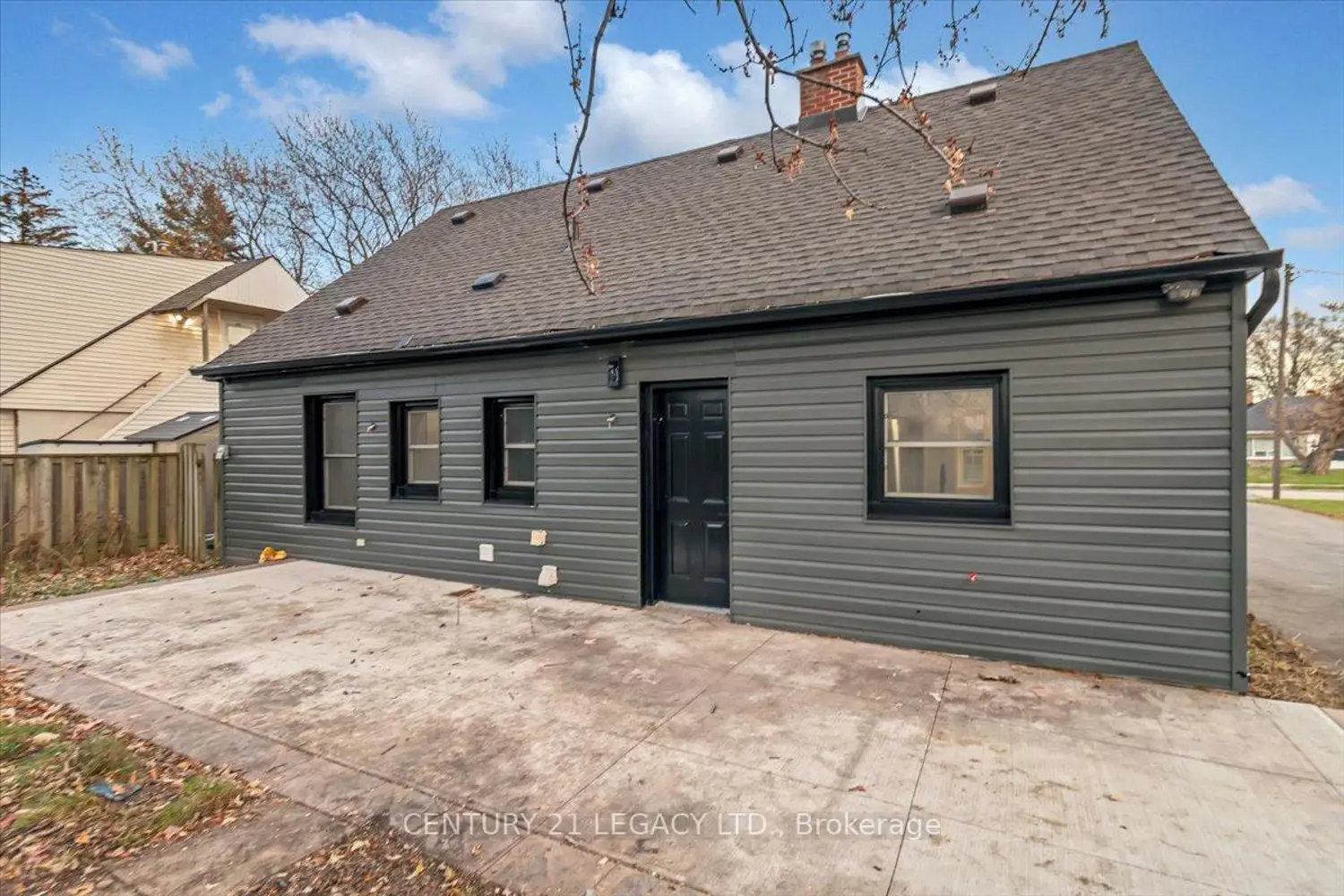 Additional image 17 of 2027 Churchill Avenue