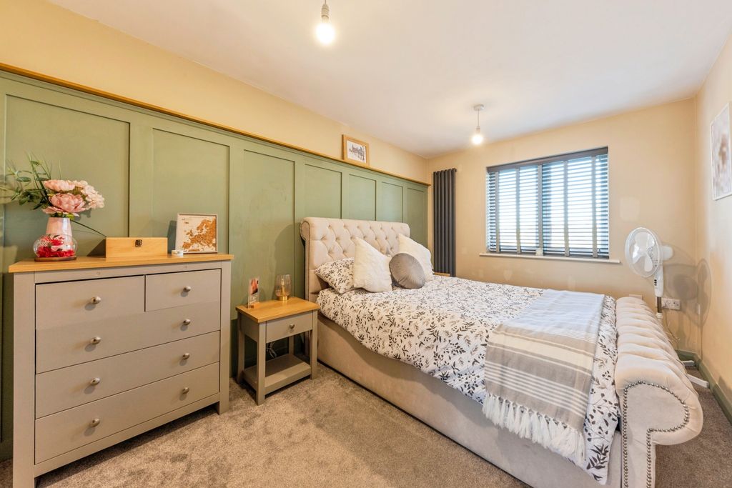 Additional image 8 of 3 bed end terrace house for saleMedway Avenue, Grantham NG31