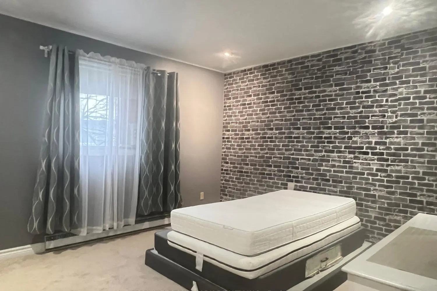 43 Courville Coachway Way 70