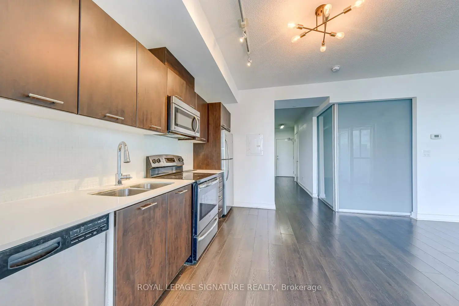 Additional image 8 of 20 Bruyeres Mews 1901