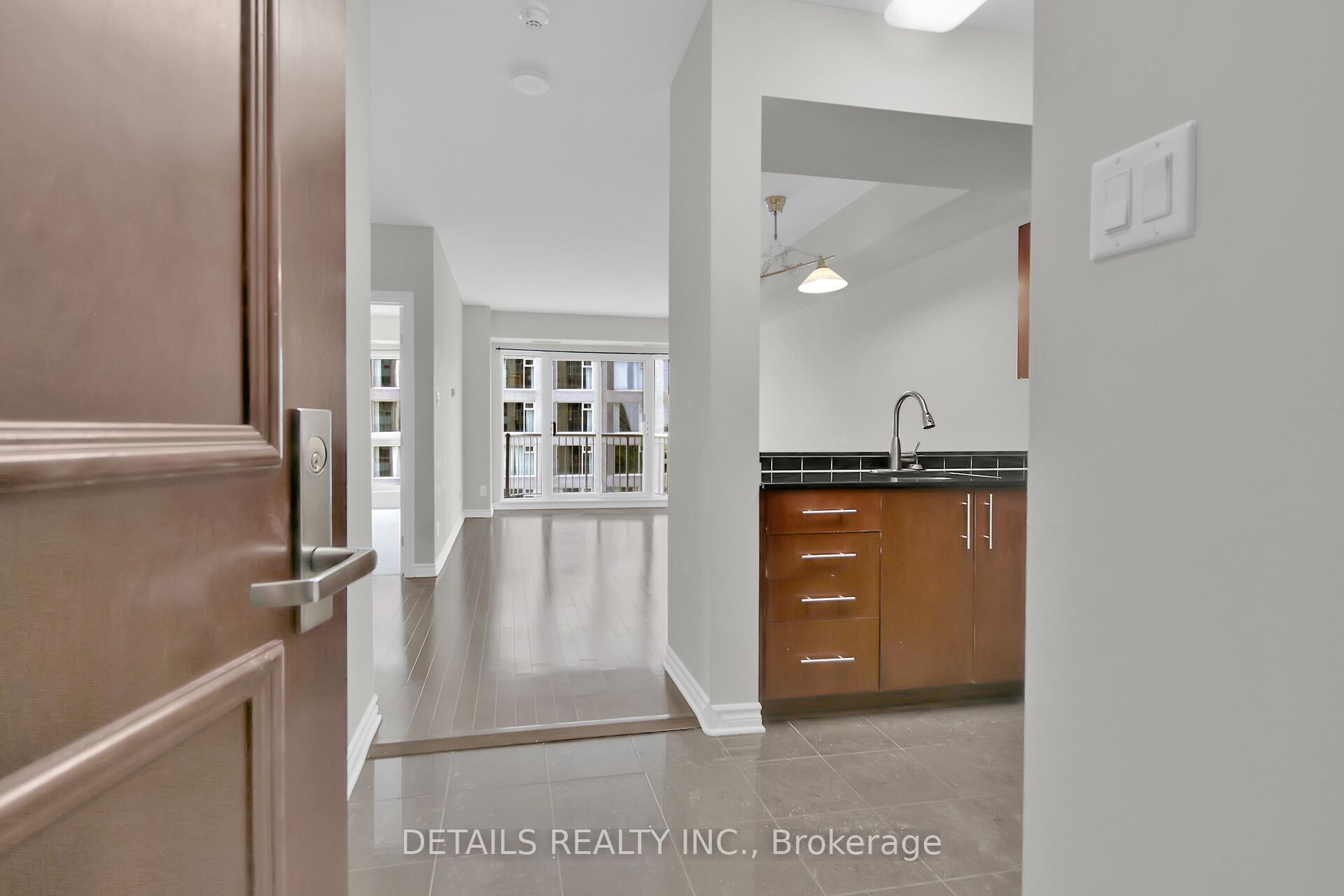 Additional image 5 of 1202-200 Rideau Street, Ottawa, ON, K1N 5Y1