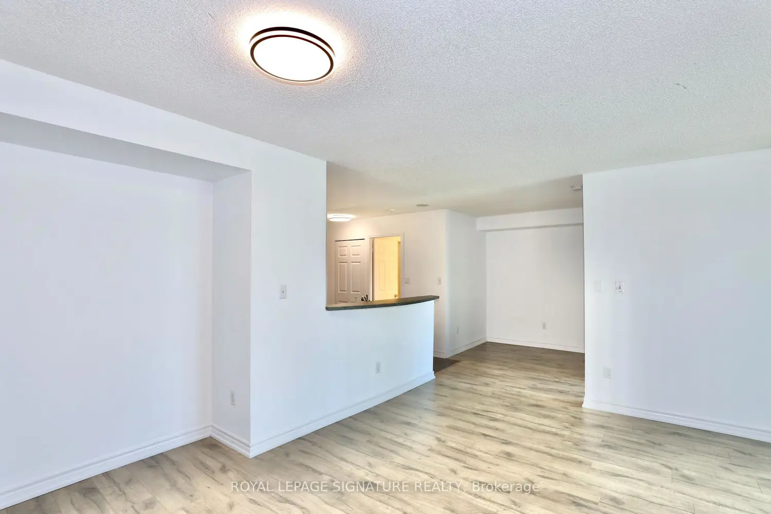 Additional image 6 of 7 Lorraine Drive 1116