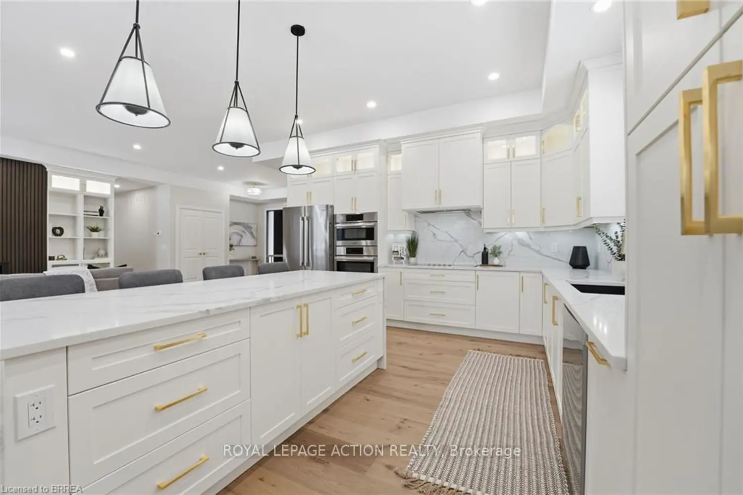 Additional image 10 of 3 Kings Lane