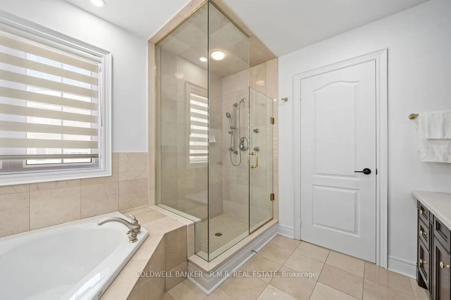 Additional image 12 of 8 Valley Vista Drive